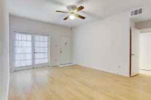 8055 Cambridge St, Houston, TX 77054 - Photo 4