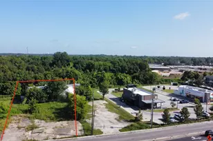 900 Hwy 90, Dayton, TX 77535 - Photo 1
