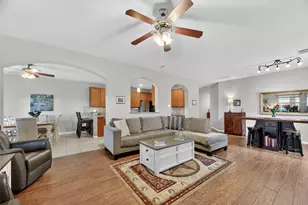 6097 Well Brook Ln, League City, TX 77573 - Photo 12