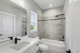 825 Woodcrest Dr, Houston, TX 77018 - Photo 18