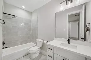 825 Woodcrest Dr, Houston, TX 77018 - Photo 20