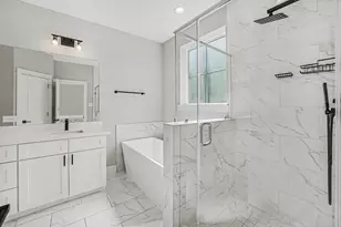 825 Woodcrest Dr, Houston, TX 77018 - Photo 14