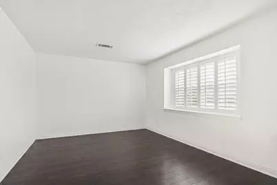 2705 Huckleberry Lane, Pasadena, TX 77502 - Photo 10