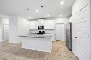 5631 Giving Grace Wy, Houston, TX 77048 - Photo 10