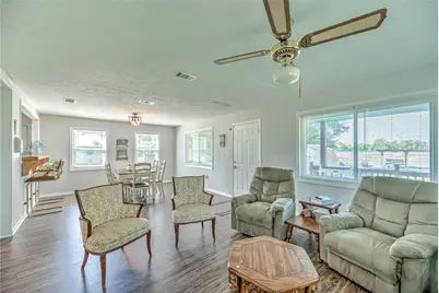 219 Lakeshore N, Onalaska, TX 77360 - Photo 10