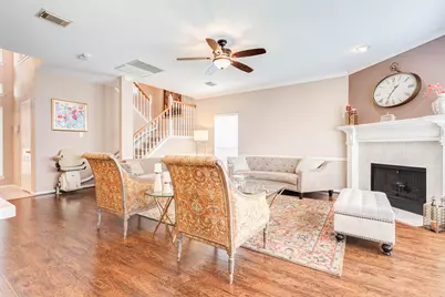 15415 Longhorn Cavern Drive, Sugar Land, TX 77498 - Photo 12