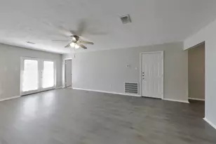 20118 Misty Pines Dr, Humble, TX 77346 - Photo 4