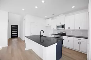 431 Kendall Crest Dr, Alvin, TX 77511 - Photo 8