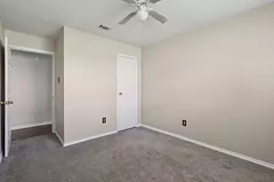 249 Austin St, Angleton, TX 77515 - Photo 10