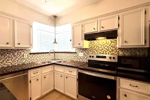 13222 Pebblewalk Cir N, Houston, TX 77041 - Photo 12