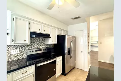 13222 Pebblewalk Circle N, Houston, TX 77041 - Photo 10