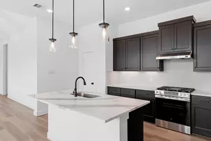 18078 Brennie Bird Ln, Conroe, TX 77302 - Photo 4