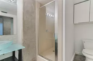 2000 Bagby St, Houston, TX 77002 - Photo 20