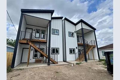 331 Delaware St, Houston, TX 77029 - Photo 1