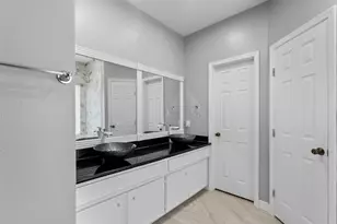 3214 Brook Arbor Ln, Sugar Land, TX 77479 - Photo 14