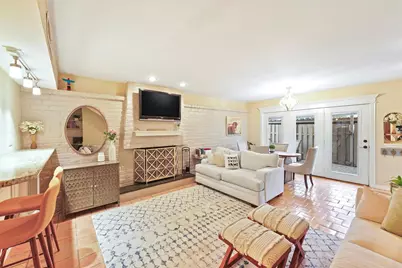 1953 Stoney Brook Drive #1953, Houston, TX 77063 - Photo 8