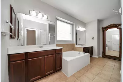 10810 Lake Raven Court, Cypress, TX 77433 - Photo 22