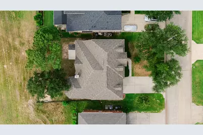 7711 Heron Lakes Drive, Houston, TX 77064 - Photo 46