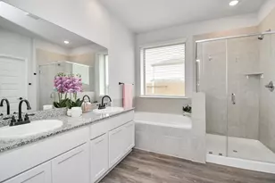 395 Hunter Rnch Wy, Dayton, TX 77535 - Photo 22