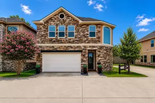 7711 Shannon Dr, Houston, TX 77055 - Photo 2
