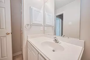 134 E Foxbriar Forest Cir, The Woodlands, TX 77382 - Photo 48