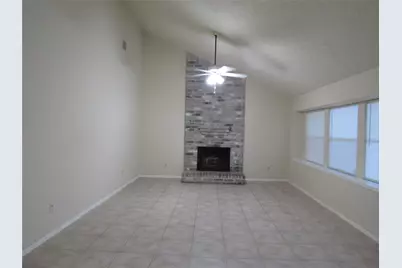 10219 Prospect Hill Drive, Houston, TX 77064 - Photo 12