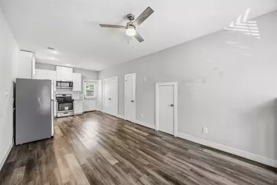 5329 Higgins Street #A/B, Houston, TX 77033 - Photo 4