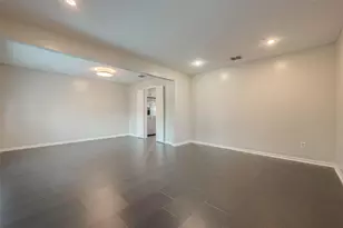 11406 High Star Dr, Houston, TX 77072 - Photo 8