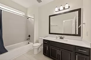 4002 Dogwood Canyon Ln, Sugar Land, TX 77479 - Photo 32
