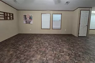 310 Vann Rd, Highlands, TX 77562 - Photo 4