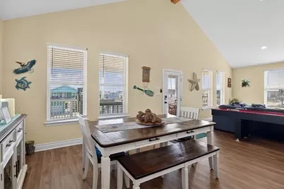 4022 Fort Bend Drive, Galveston, TX 77554 - Photo 8