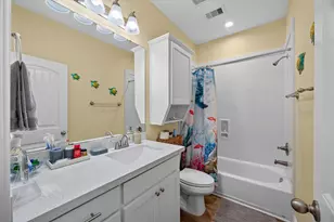 4022 Fort Bend Dr, Galveston, TX 77554 - Photo 24