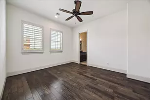 147 Grace Point Dr, Sugar Land, TX 77498 - Photo 24