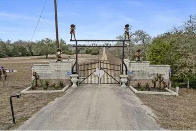 6116 E State Highway 71, La Grange, TX 78945 - Photo 2