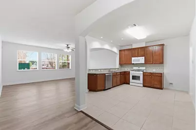 10510 Day Trail Lane, Spring, TX 77379 - Photo 4