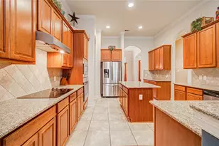 14614 Carolina Hollow Ln, Houston, TX 77044 - Photo 10
