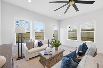 528 N 4th Street, La Porte, TX 77571 - Photo 10