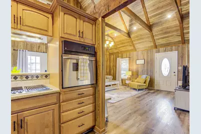 920 Oak Grove Street, La Porte, TX 77571 - Photo 10