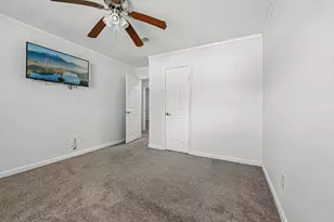 4418 Saffron Ln, Friendswood, TX 77546 - Photo 16