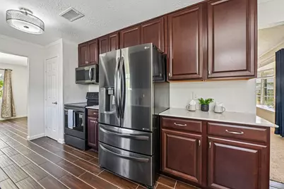 4418 Saffron Lane, Friendswood, TX 77546 - Photo 6