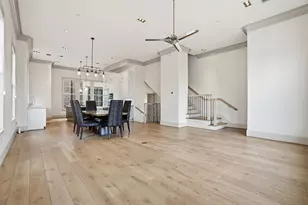 19 Robita St, Houston, TX 77019 - Photo 8