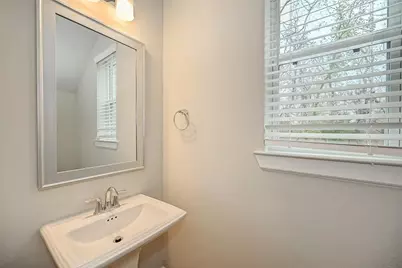 10738 Bridgeport Path Court, Missouri City, TX 77459 - Photo 18