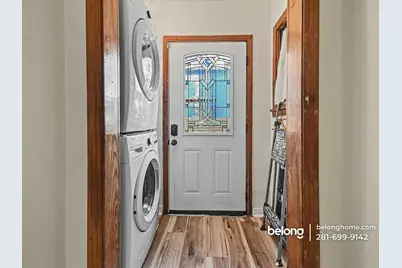 2907 Avenue M 1/2, Galveston, TX 77550 - Photo 16