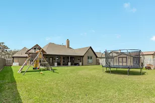 441 Twin Lakes Blvd W, West Columbia, TX 77486 - Photo 28