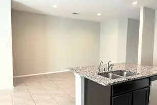 8310 Rose Petals Ln, Rosharon, TX 77583 - Photo 6