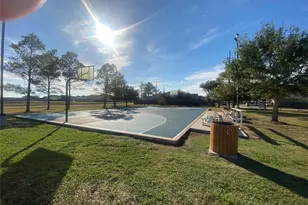8310 Rose Petals Ln, Rosharon, TX 77583 - Photo 34