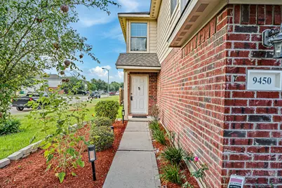 9450 Sunflower Ridge Lane, Houston, TX 77064 - Photo 4