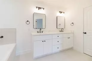 415 Binnacle Way, Crosby, TX 77532 - Photo 20