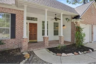 14 S Rambling Ridge Place, The Woodlands, TX 77385 - Photo 4