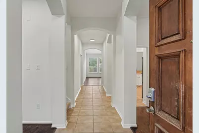 14 S Rambling Ridge Place, The Woodlands, TX 77385 - Photo 6